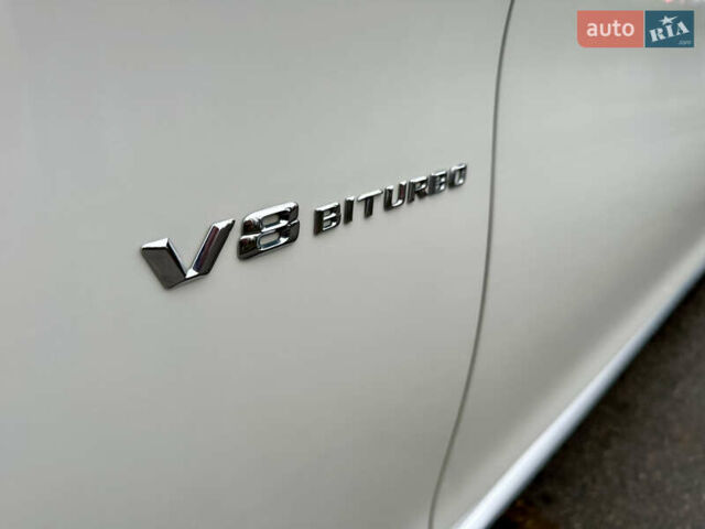 Белый Мерседес С Класс, объемом двигателя 5.5 л и пробегом 82 тыс. км за 46950 $, фото 44 на Automoto.ua