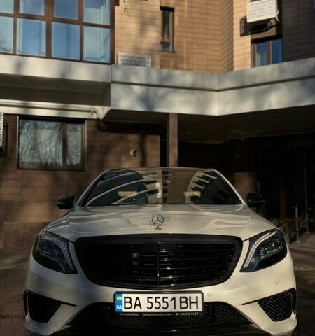 Белый Мерседес С Класс, объемом двигателя 5.46 л и пробегом 145 тыс. км за 46000 $, фото 17 на Automoto.ua