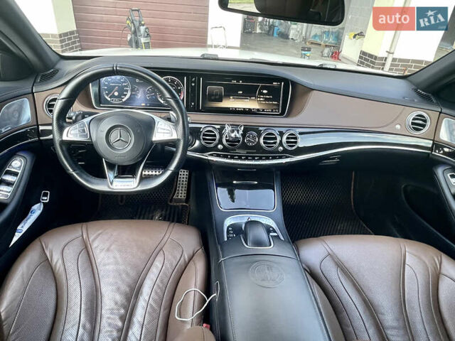 Белый Мерседес С Класс, объемом двигателя 5.5 л и пробегом 102 тыс. км за 52500 $, фото 6 на Automoto.ua