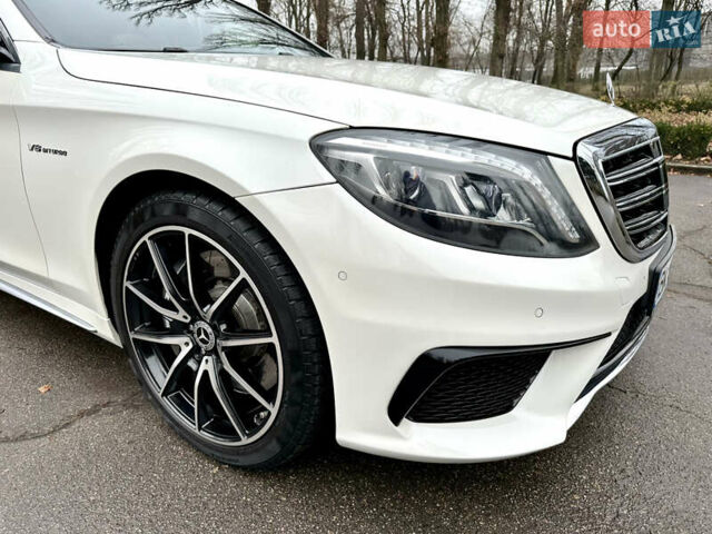 Белый Мерседес С Класс, объемом двигателя 5.5 л и пробегом 82 тыс. км за 46950 $, фото 36 на Automoto.ua