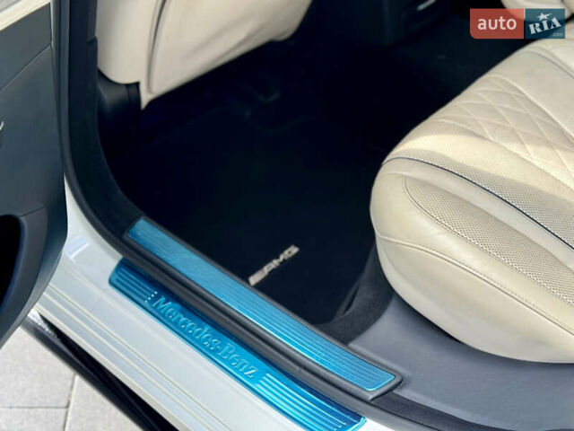 Белый Мерседес С Класс, объемом двигателя 2.99 л и пробегом 300 тыс. км за 29500 $, фото 26 на Automoto.ua