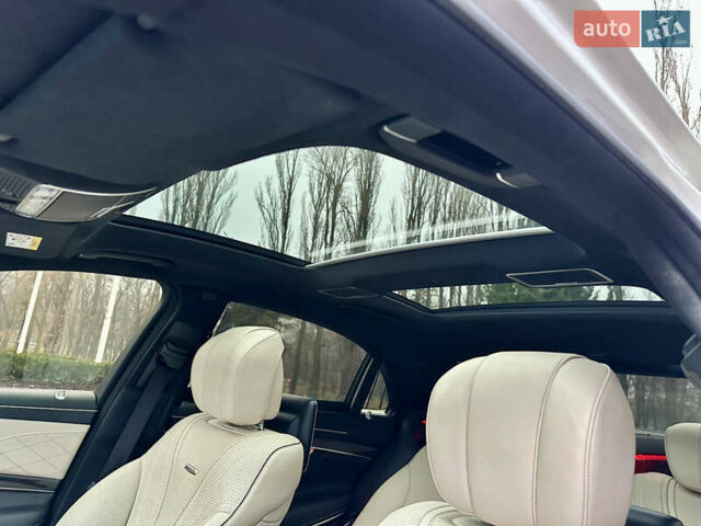 Белый Мерседес С Класс, объемом двигателя 5.5 л и пробегом 82 тыс. км за 46950 $, фото 75 на Automoto.ua