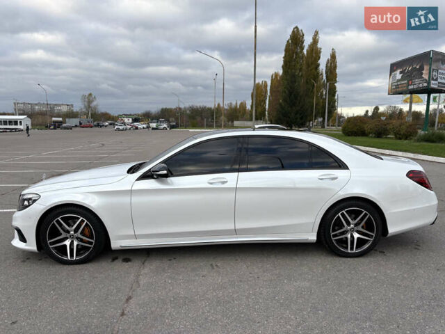 Белый Мерседес С Класс, объемом двигателя 2.99 л и пробегом 167 тыс. км за 50000 $, фото 1 на Automoto.ua