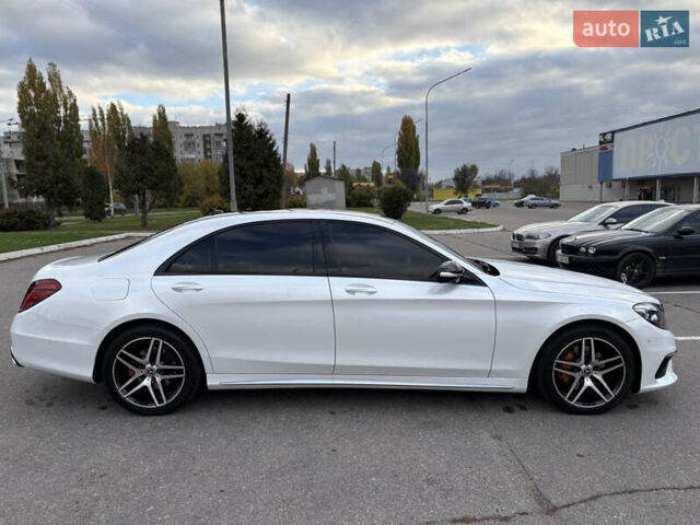 Белый Мерседес С Класс, объемом двигателя 2.99 л и пробегом 167 тыс. км за 50000 $, фото 5 на Automoto.ua