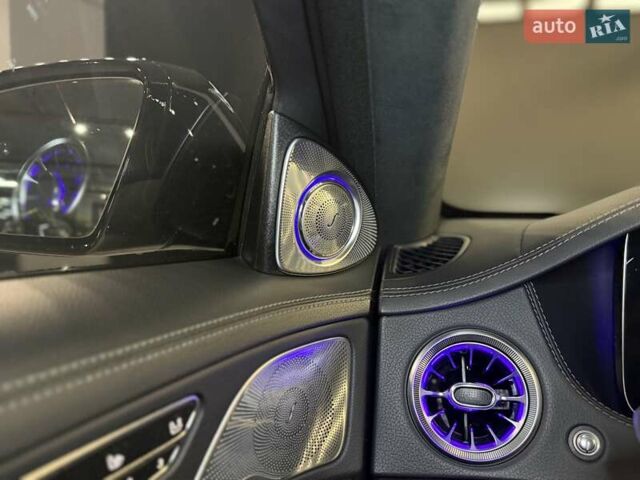 Белый Мерседес С Класс, объемом двигателя 5.46 л и пробегом 170 тыс. км за 49900 $, фото 20 на Automoto.ua