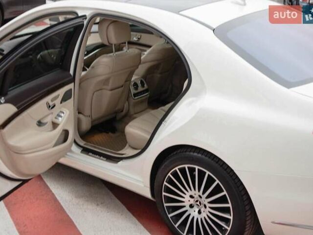 Білий Мерседес С Клас, об'ємом двигуна 4.7 л та пробігом 165 тис. км за 54500 $, фото 33 на Automoto.ua