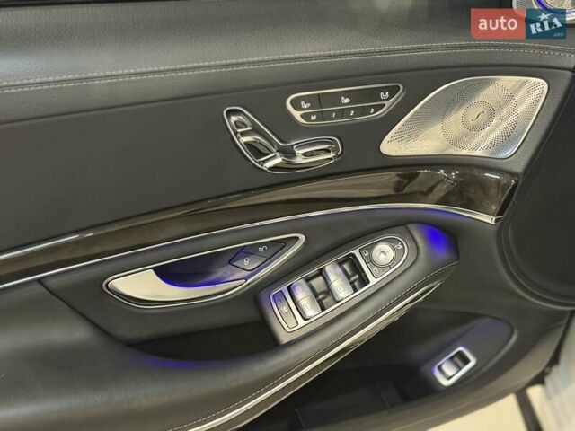 Белый Мерседес С Класс, объемом двигателя 5.46 л и пробегом 170 тыс. км за 49900 $, фото 32 на Automoto.ua