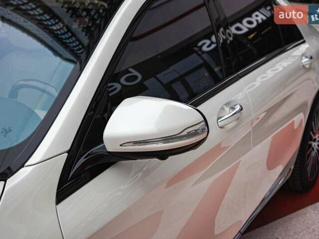 Білий Мерседес С Клас, об'ємом двигуна 4.7 л та пробігом 165 тис. км за 54500 $, фото 22 на Automoto.ua