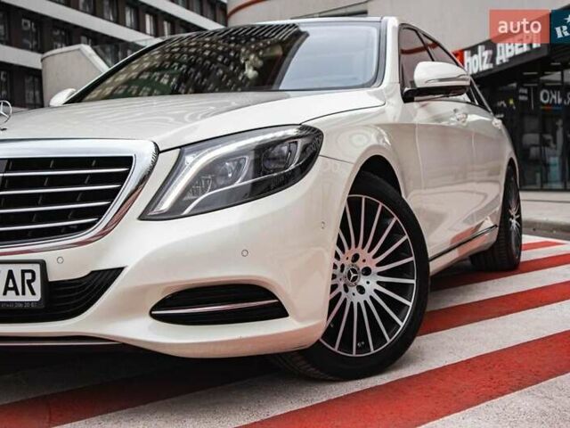 Білий Мерседес С Клас, об'ємом двигуна 4.7 л та пробігом 165 тис. км за 54500 $, фото 7 на Automoto.ua