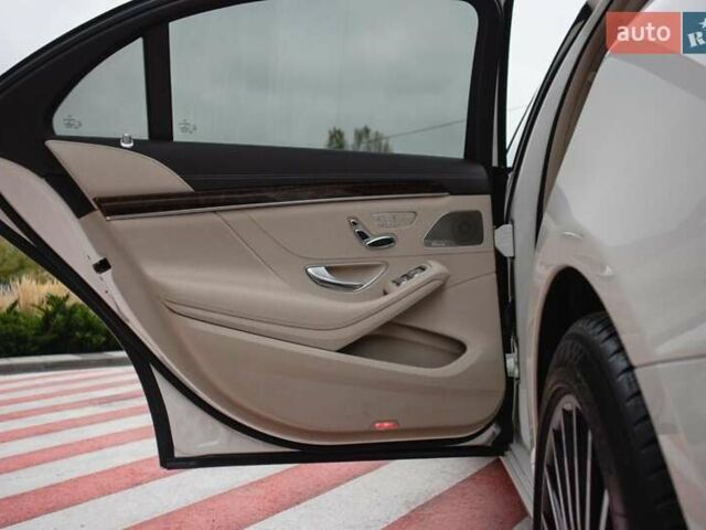 Білий Мерседес С Клас, об'ємом двигуна 4.7 л та пробігом 165 тис. км за 54500 $, фото 41 на Automoto.ua