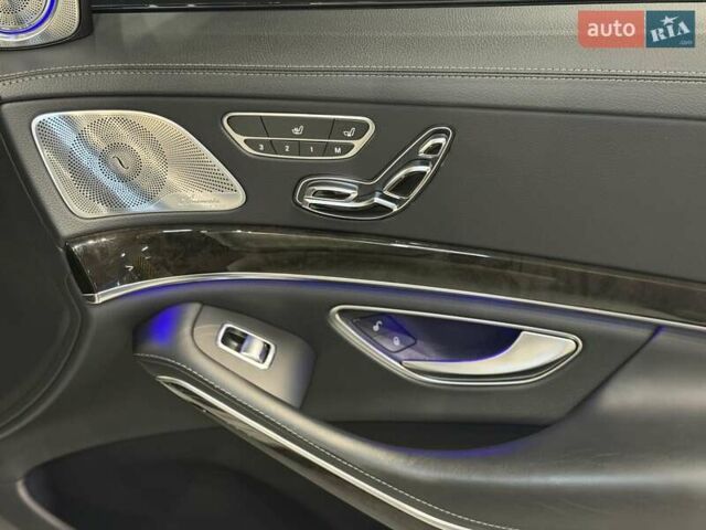 Белый Мерседес С Класс, объемом двигателя 5.46 л и пробегом 170 тыс. км за 49900 $, фото 23 на Automoto.ua