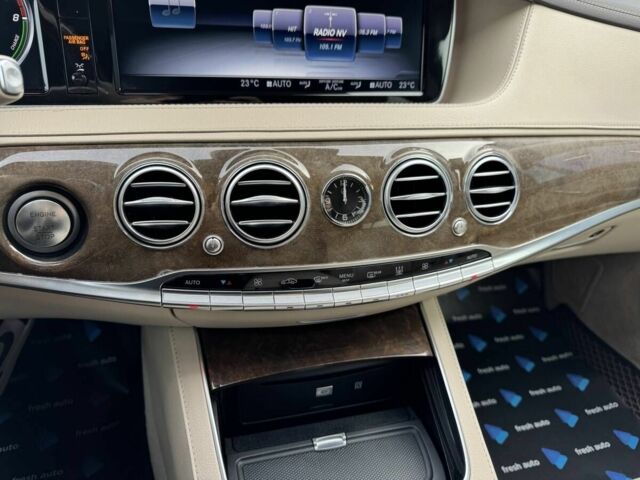 Белый Мерседес С Класс, объемом двигателя 0 л и пробегом 120 тыс. км за 36500 $, фото 21 на Automoto.ua