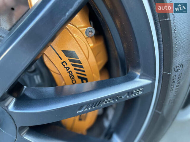 Білий Мерседес С Клас, об'ємом двигуна 5.46 л та пробігом 150 тис. км за 61000 $, фото 15 на Automoto.ua