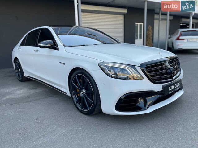 Білий Мерседес С Клас, об'ємом двигуна 5.46 л та пробігом 150 тис. км за 61000 $, фото 49 на Automoto.ua