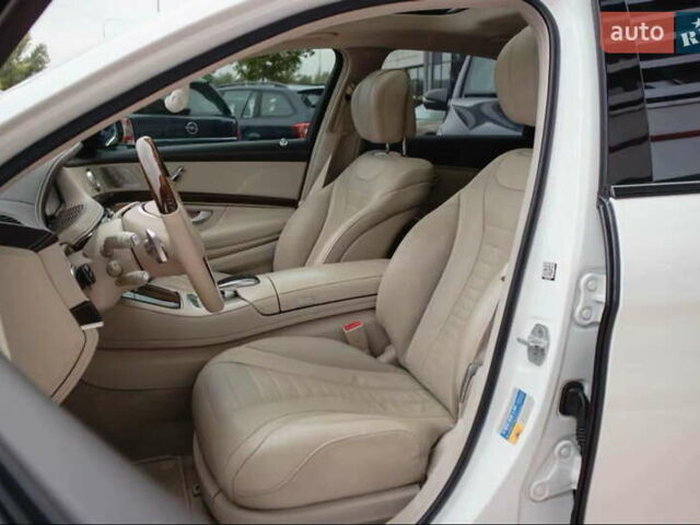 Білий Мерседес С Клас, об'ємом двигуна 4.7 л та пробігом 165 тис. км за 48500 $, фото 23 на Automoto.ua