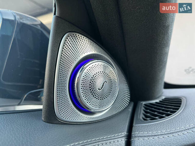 Білий Мерседес С Клас, об'ємом двигуна 5.46 л та пробігом 150 тис. км за 61000 $, фото 10 на Automoto.ua