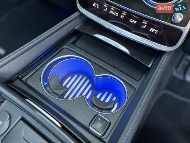 Білий Мерседес С Клас, об'ємом двигуна 5.46 л та пробігом 150 тис. км за 61000 $, фото 9 на Automoto.ua