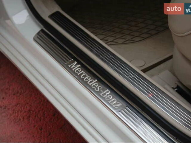 Білий Мерседес С Клас, об'ємом двигуна 4.7 л та пробігом 165 тис. км за 48500 $, фото 22 на Automoto.ua