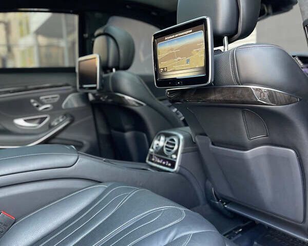 Білий Мерседес С Клас, об'ємом двигуна 5.46 л та пробігом 150 тис. км за 61000 $, фото 26 на Automoto.ua