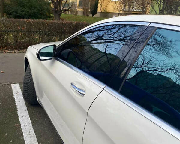 Белый Мерседес С Класс, объемом двигателя 2.99 л и пробегом 81 тыс. км за 45000 $, фото 12 на Automoto.ua