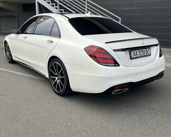 Белый Мерседес С Класс, объемом двигателя 2.99 л и пробегом 99 тыс. км за 49999 $, фото 7 на Automoto.ua