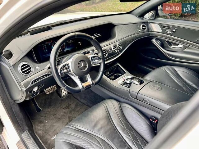 Белый Мерседес С Класс, объемом двигателя 5.46 л и пробегом 64 тыс. км за 67999 $, фото 23 на Automoto.ua
