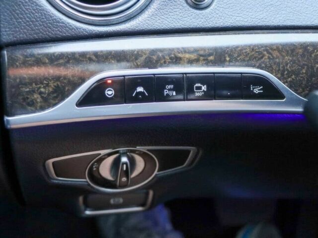 Белый Мерседес С Класс, объемом двигателя 4.7 л и пробегом 56 тыс. км за 14300 $, фото 9 на Automoto.ua