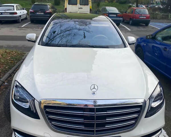 Белый Мерседес С Класс, объемом двигателя 2.99 л и пробегом 81 тыс. км за 45000 $, фото 11 на Automoto.ua