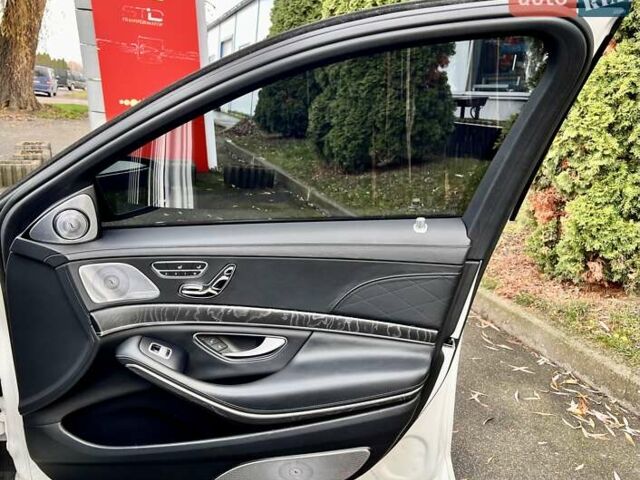 Белый Мерседес С Класс, объемом двигателя 5.46 л и пробегом 64 тыс. км за 67999 $, фото 42 на Automoto.ua