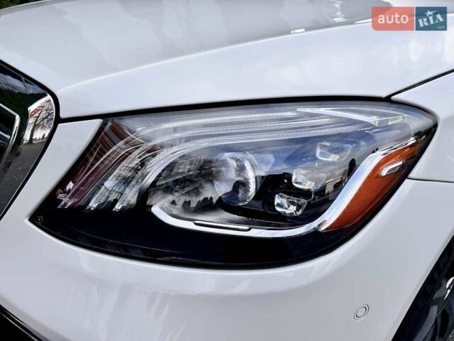 Белый Мерседес С Класс, объемом двигателя 5.46 л и пробегом 64 тыс. км за 67999 $, фото 16 на Automoto.ua