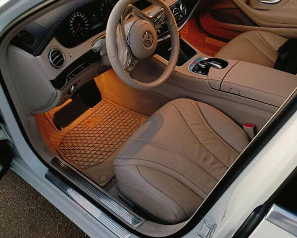 Белый Мерседес С Класс, объемом двигателя 2.99 л и пробегом 81 тыс. км за 45000 $, фото 17 на Automoto.ua