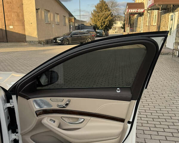 Белый Мерседес С Класс, объемом двигателя 3 л и пробегом 225 тыс. км за 28500 $, фото 83 на Automoto.ua