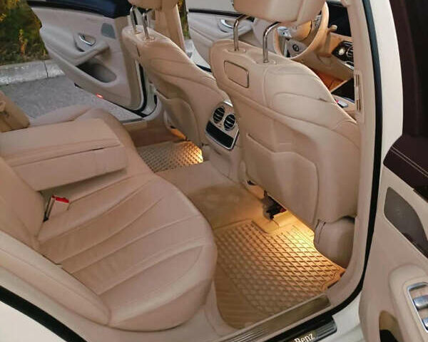 Белый Мерседес С Класс, объемом двигателя 2.99 л и пробегом 81 тыс. км за 45000 $, фото 23 на Automoto.ua