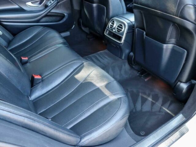 Белый Мерседес С Класс, объемом двигателя 4.7 л и пробегом 56 тыс. км за 14300 $, фото 12 на Automoto.ua