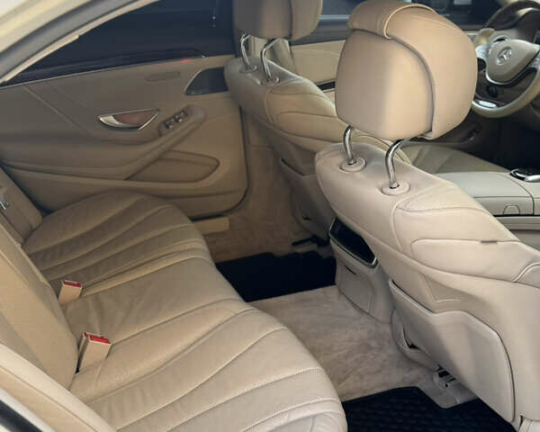 Белый Мерседес С Класс, объемом двигателя 3 л и пробегом 225 тыс. км за 28500 $, фото 81 на Automoto.ua