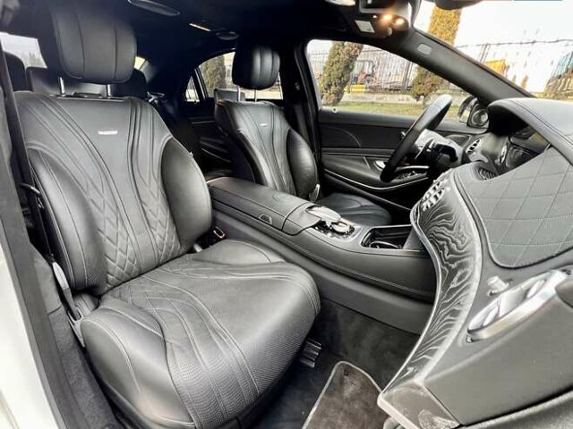 Белый Мерседес С Класс, объемом двигателя 5.46 л и пробегом 64 тыс. км за 67999 $, фото 46 на Automoto.ua