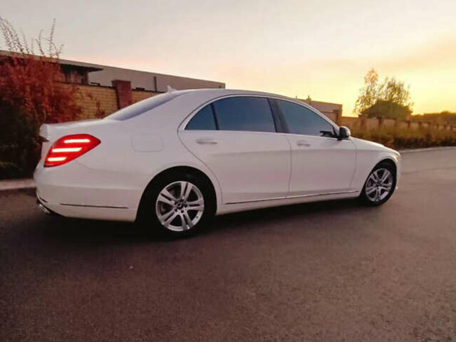 Белый Мерседес С Класс, объемом двигателя 2.99 л и пробегом 81 тыс. км за 45000 $, фото 7 на Automoto.ua