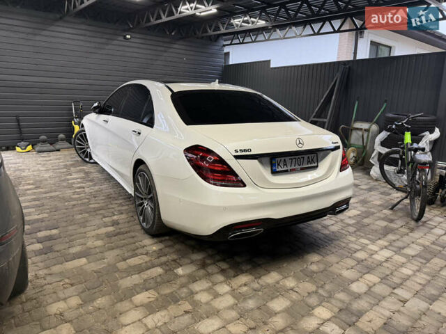 Білий Мерседес С Клас, об'ємом двигуна 3.98 л та пробігом 148 тис. км за 60000 $, фото 3 на Automoto.ua