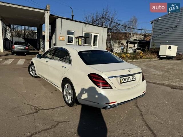 Білий Мерседес С Клас, об'ємом двигуна 2.93 л та пробігом 211 тис. км за 52500 $, фото 3 на Automoto.ua