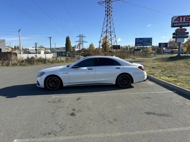 Белый Мерседес С Класс, объемом двигателя 4 л и пробегом 82 тыс. км за 82000 $, фото 20 на Automoto.ua