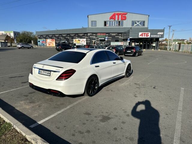 Белый Мерседес С Класс, объемом двигателя 4 л и пробегом 82 тыс. км за 82000 $, фото 21 на Automoto.ua