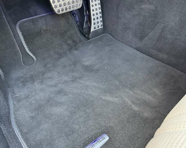 Белый Мерседес С Класс, объемом двигателя 4 л и пробегом 55 тыс. км за 79500 $, фото 20 на Automoto.ua