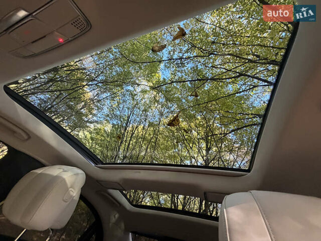 Белый Мерседес С Класс, объемом двигателя 5.46 л и пробегом 59 тыс. км за 91000 $, фото 40 на Automoto.ua