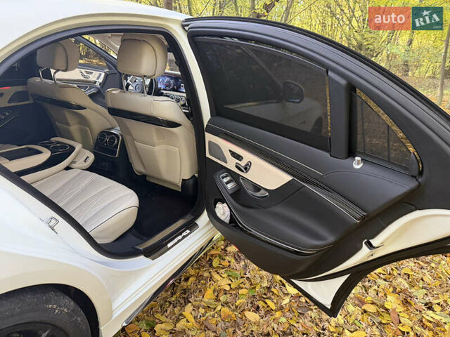 Белый Мерседес С Класс, объемом двигателя 5.46 л и пробегом 59 тыс. км за 91000 $, фото 57 на Automoto.ua