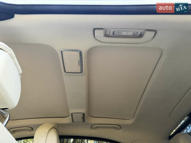 Белый Мерседес С Класс, объемом двигателя 5.46 л и пробегом 59 тыс. км за 91000 $, фото 41 на Automoto.ua