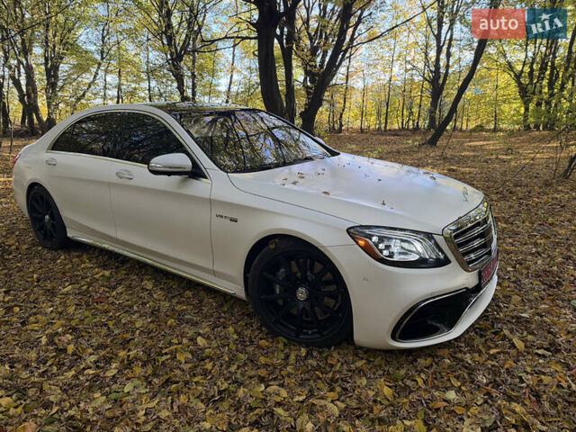 Белый Мерседес С Класс, объемом двигателя 5.46 л и пробегом 59 тыс. км за 91000 $, фото 10 на Automoto.ua