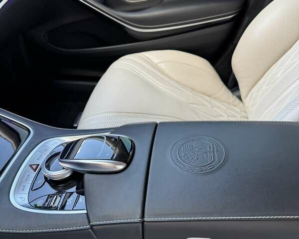 Белый Мерседес С Класс, объемом двигателя 4 л и пробегом 55 тыс. км за 79500 $, фото 21 на Automoto.ua