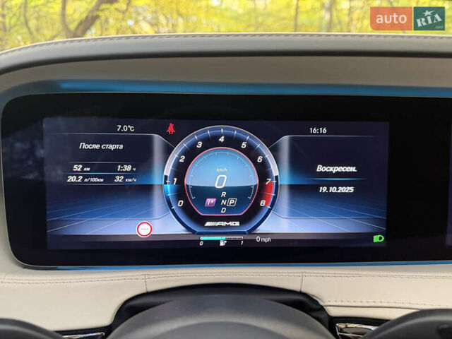 Белый Мерседес С Класс, объемом двигателя 5.46 л и пробегом 59 тыс. км за 91000 $, фото 32 на Automoto.ua