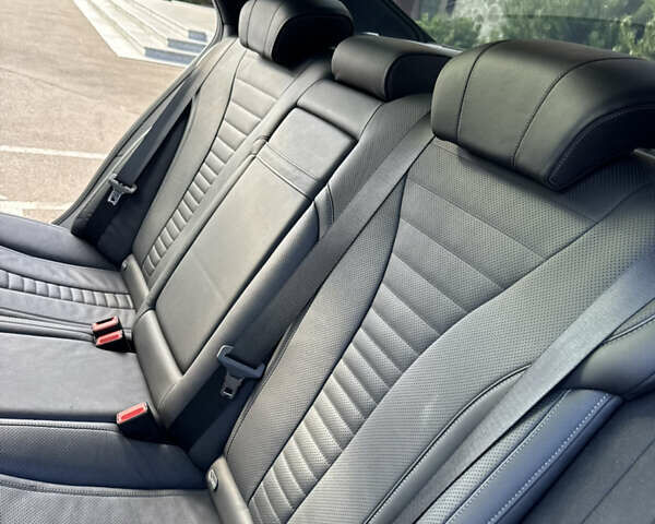 Білий Мерседес С Клас, об'ємом двигуна 3.98 л та пробігом 39 тис. км за 68000 $, фото 37 на Automoto.ua