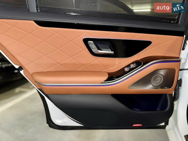 Мерседес С Клас 2021 у Києві на Automoto.ua Білий Мерседес С Клас, об'ємом двигуна 3.98 л та пробігом 29 тис. км за 91000 $, фото 28 на Automoto.ua